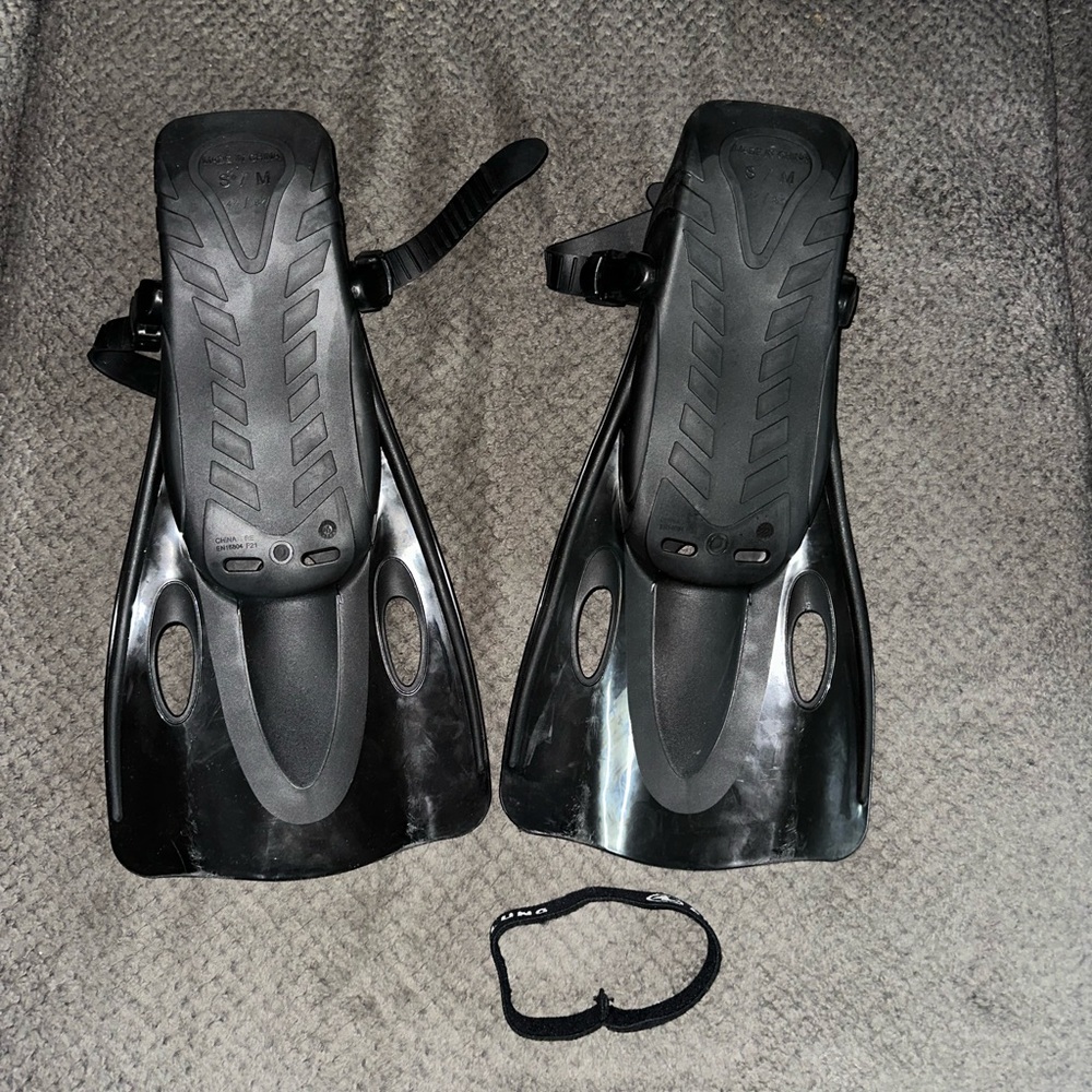 Aqualung Black Diving Fins Size S/M